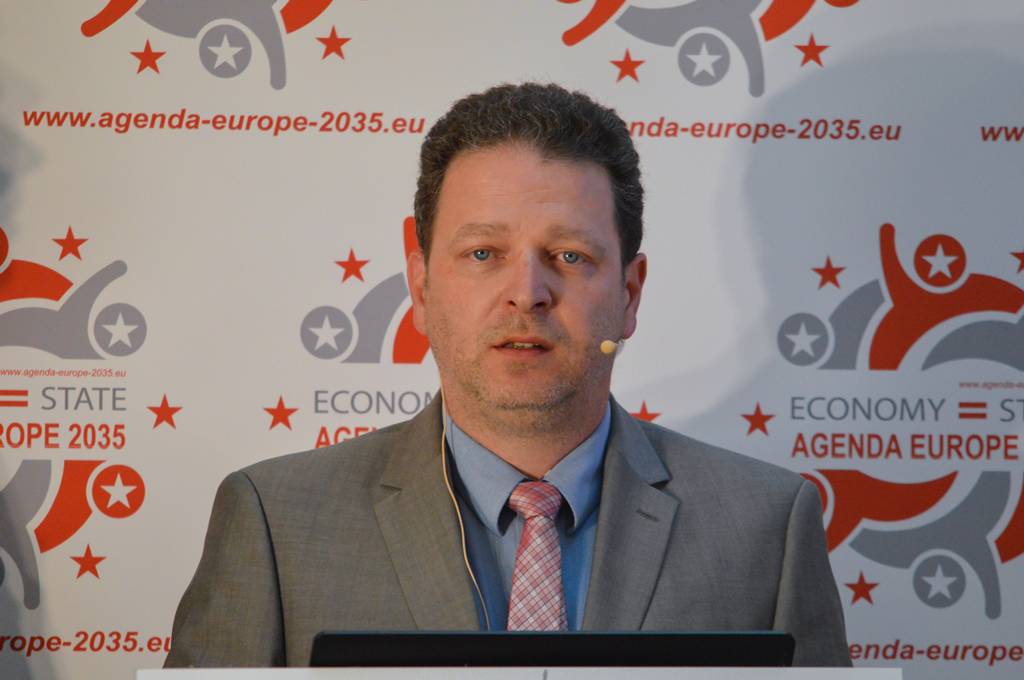 Ing. Nikolaus Proske (d.velop GmbH)