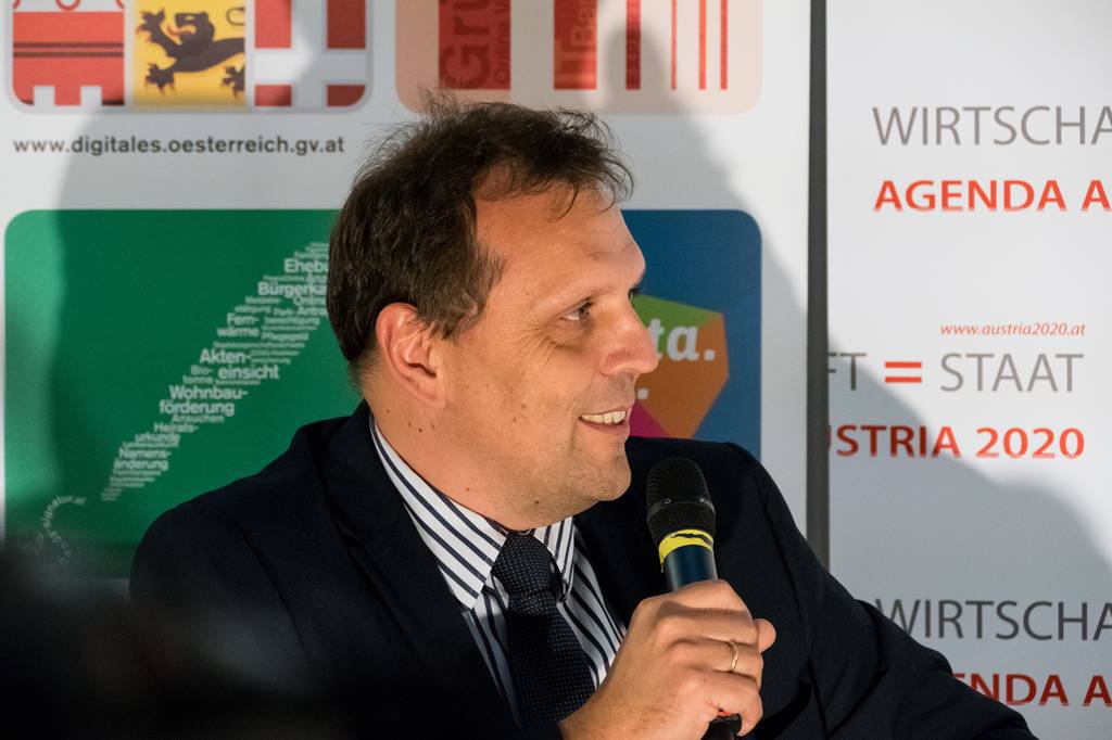 Business-Talk „Zur Person“: Staatssekretärin Mag.a Sonja Steßl