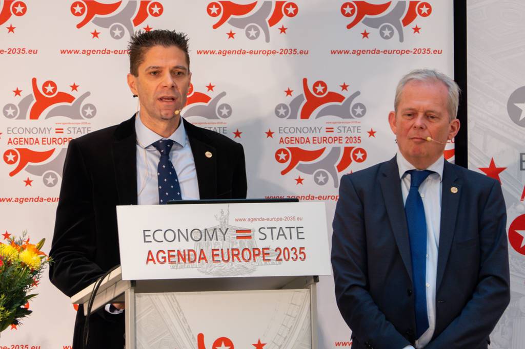 Martin Schneider, Christian Gesek (BMVRDJ)