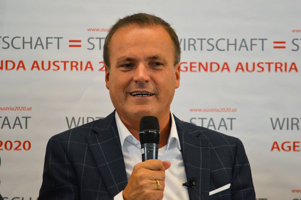 SC Dipl.-Kfm. Eduard Müller (BM für Finanzen)